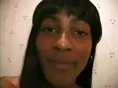 彼女は若く、新しい隣人、ブロンドです。 エロ 動画 女性 安心